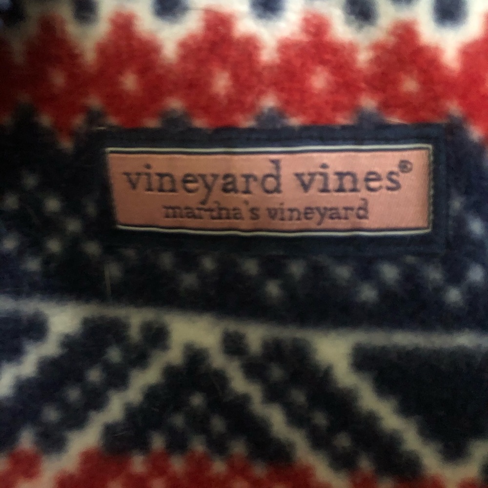 Vineyard Vines Pullover - image 3